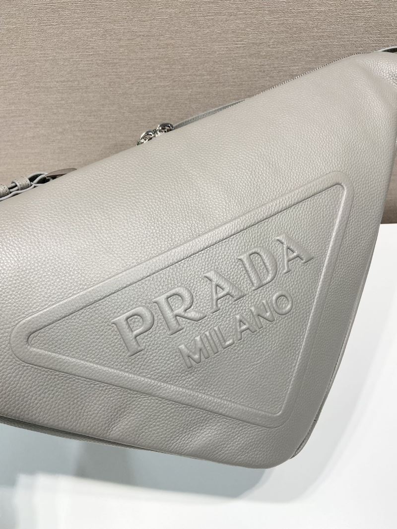 Pra*a triangle pouch